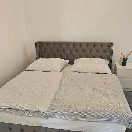 Appartement Schoene Am Bahnhof *